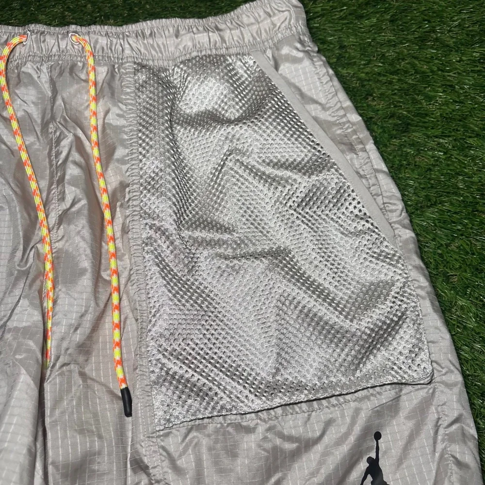 Jordan 23 Engineered Metallic Silver Ripstop Mesh Shorts DM1406-012 Mens XL